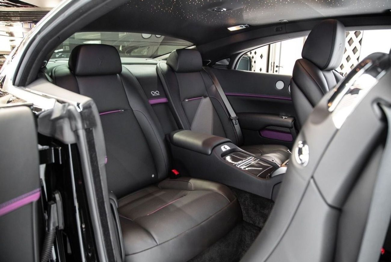 رولز رويس واريث بلاك بادج