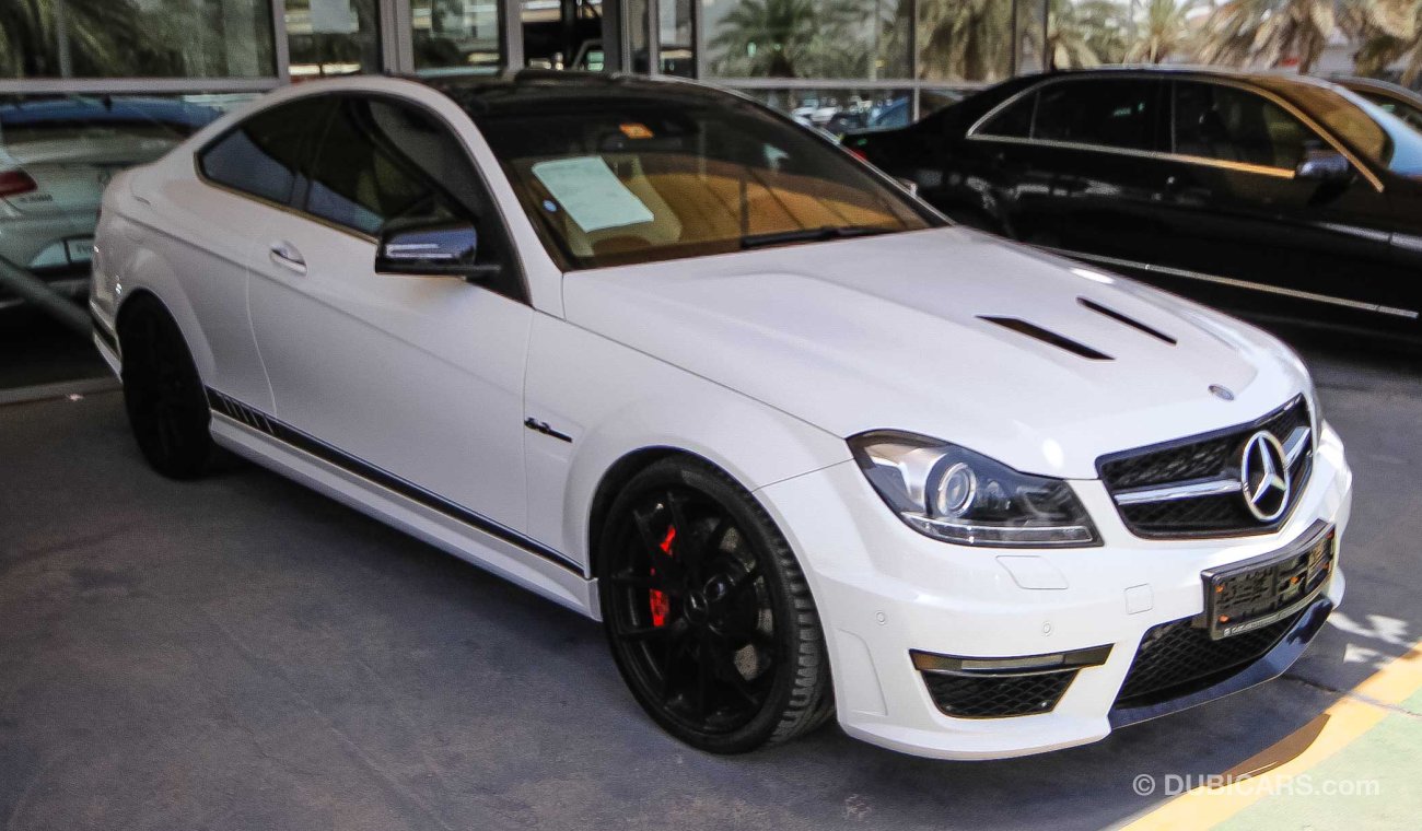 Mercedes-Benz C 63 Coupe