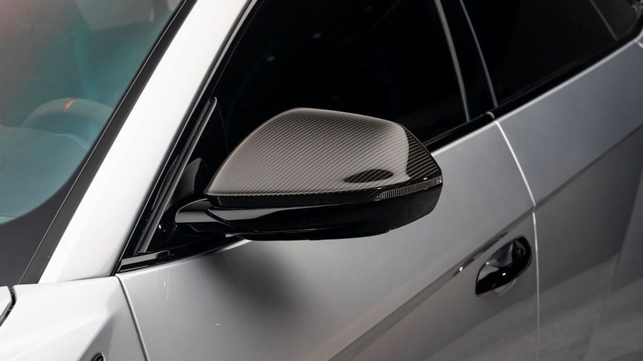 لامبورغيني اوروس Performante - 2023 - GCC Specs - Under Warranty and Service Contract