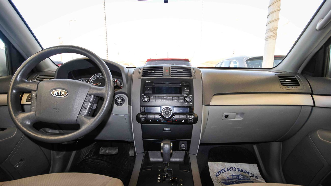 Used Kia Mohave 2010 for sale in Dubai 139381