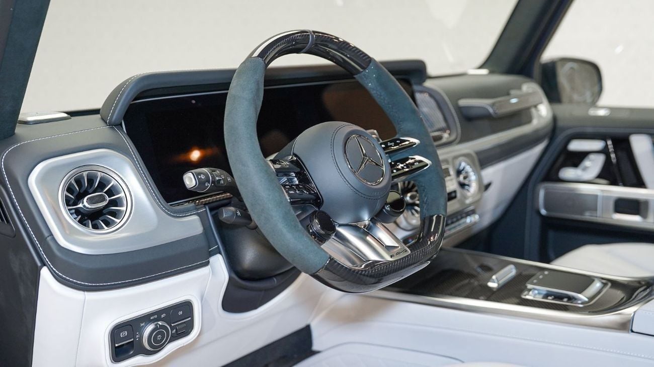 مرسيدس بنز G 63 AMG | AED 17,585 PM | Warranty April-2030 | GCC