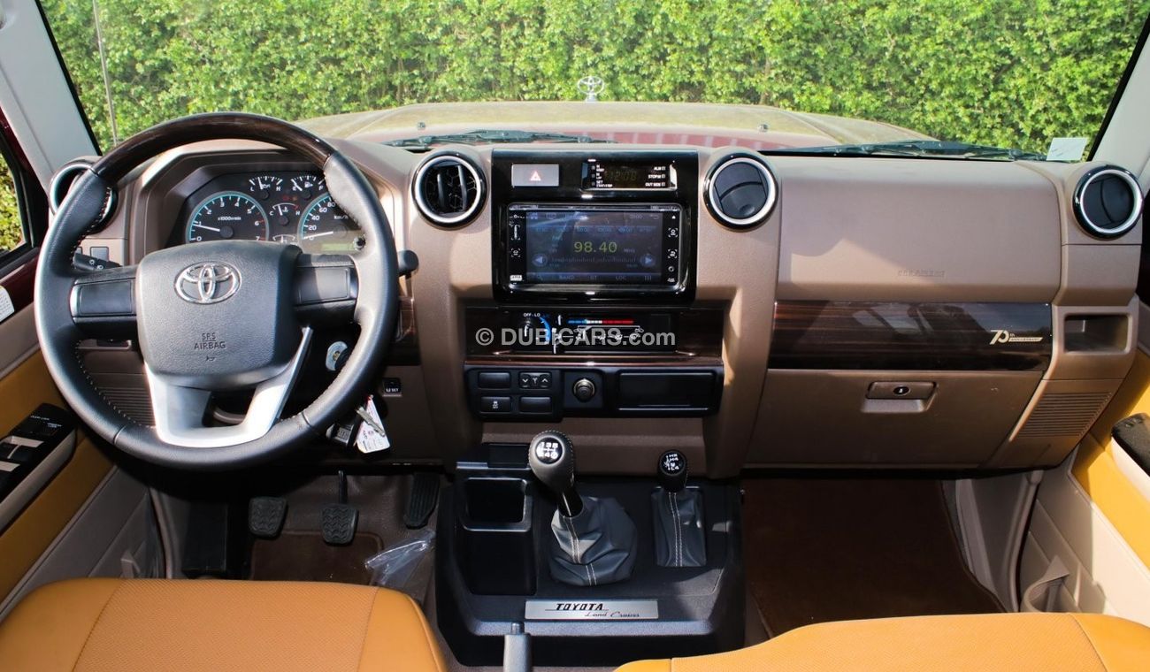 Toyota Land Cruiser Pick Up