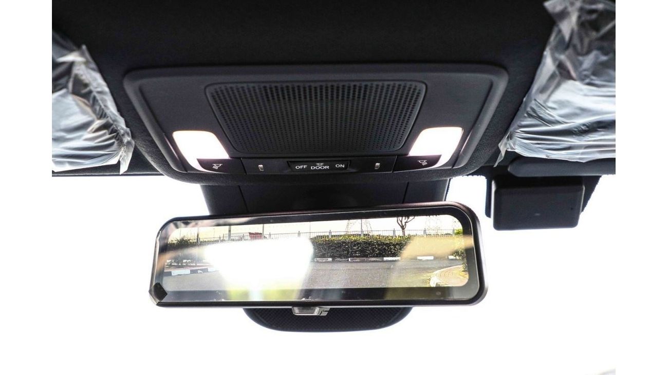 Honda e:NS1 2023 Honda eNS1 Realm - White inside Black | Export or Local Sales (VAT+ Customs)