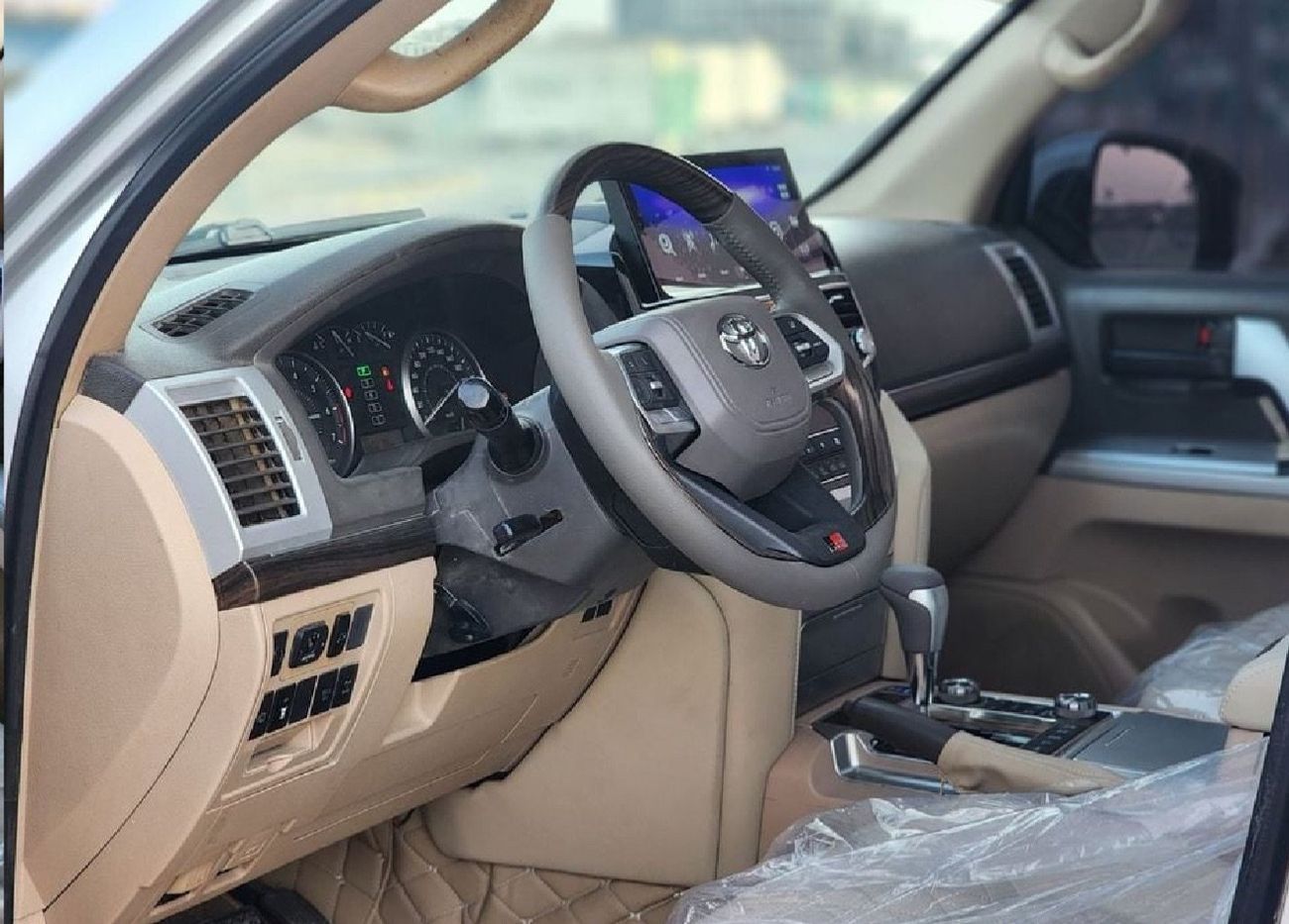 Toyota Land Cruiser VXR 2011 Facelift 2024 Shape LC300 Full Option