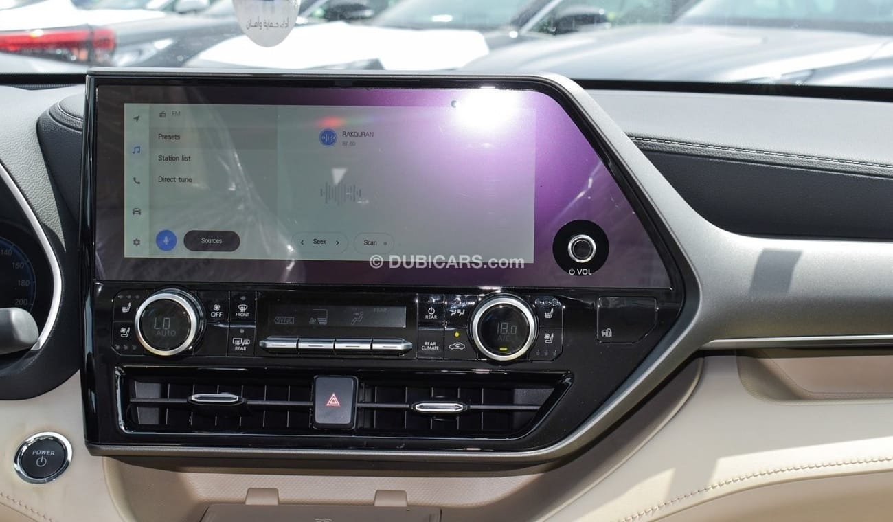 Toyota Highlander Toyota Highlander 2.5L Hybrid Limited | 2023 | For Export Only