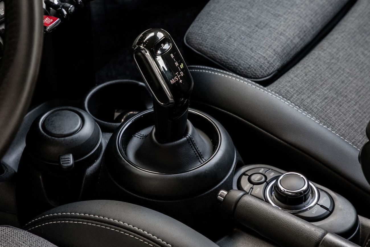 Mini Cooper | 1,567 P.M  | 0% Downpayment | Full Agency History!