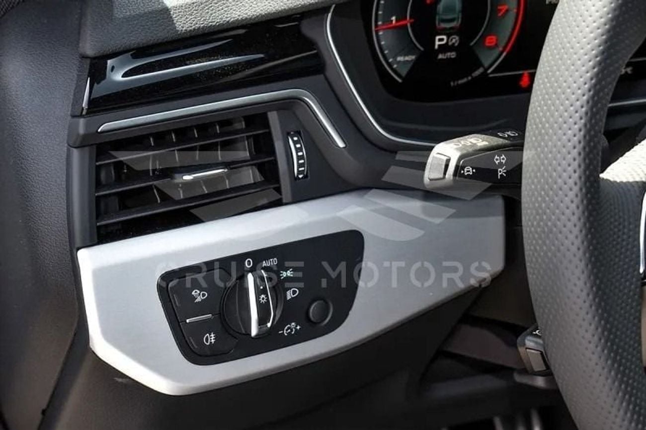 أودي A5 40 TFSI S-LINE