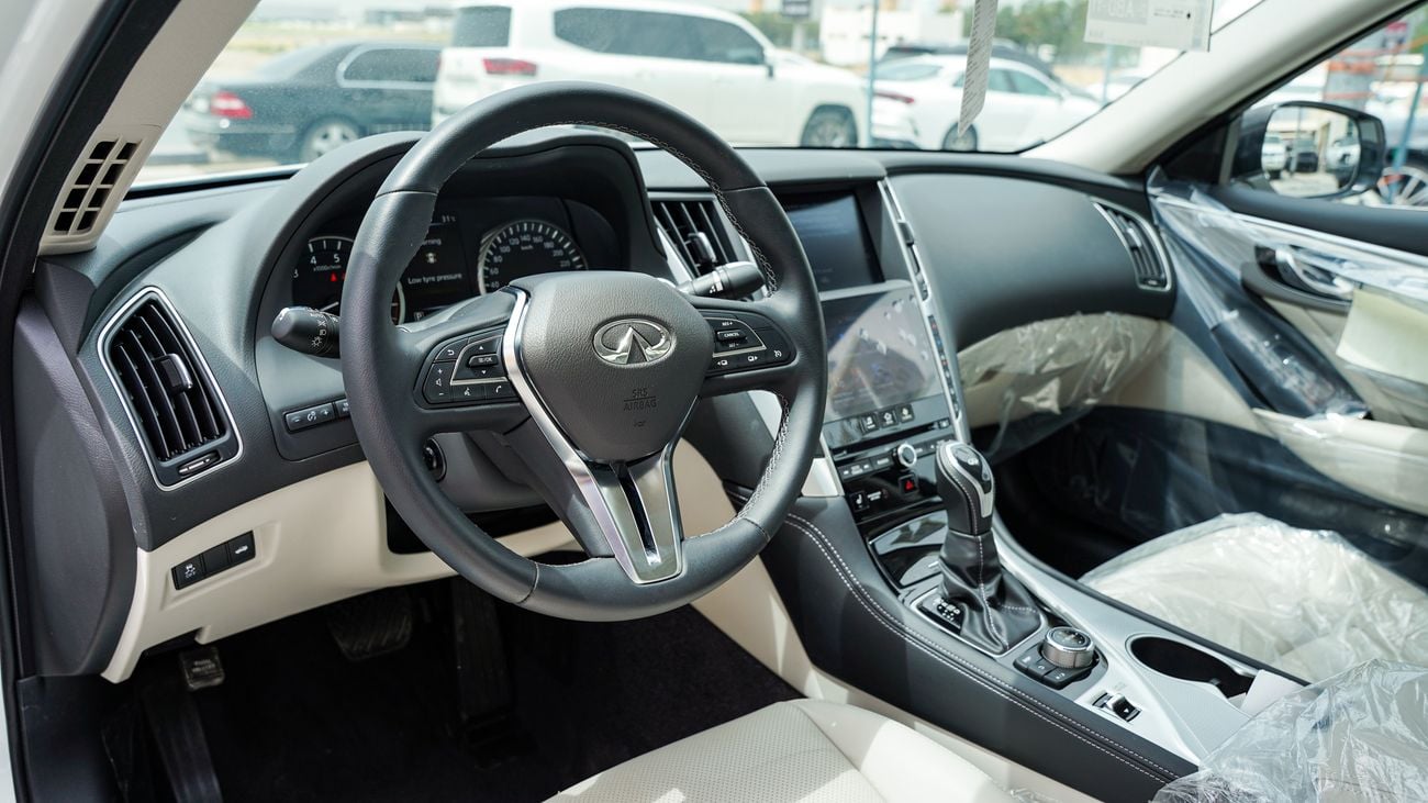 إنفينيتي Q50