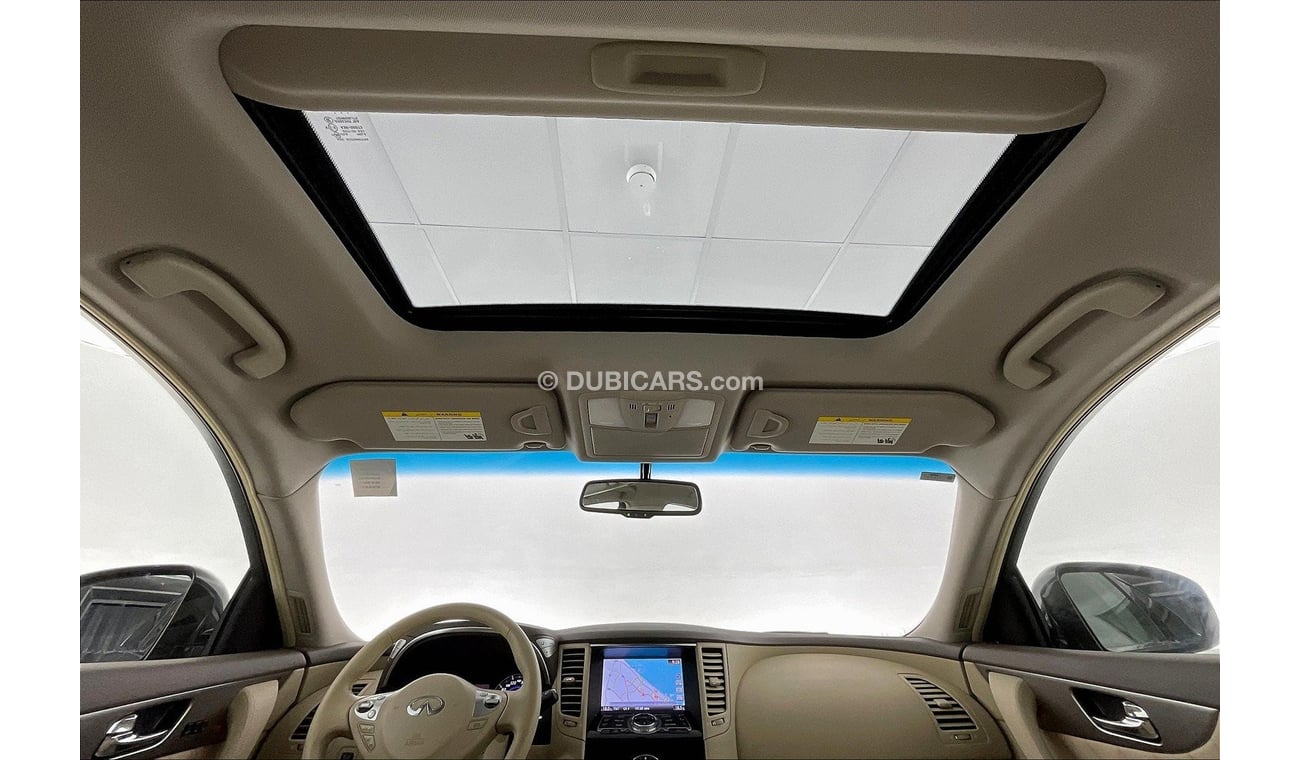 Infiniti QX70 Luxury / Luxe Sensory | 1 year free warranty | 7 day return policy | Zero down payment