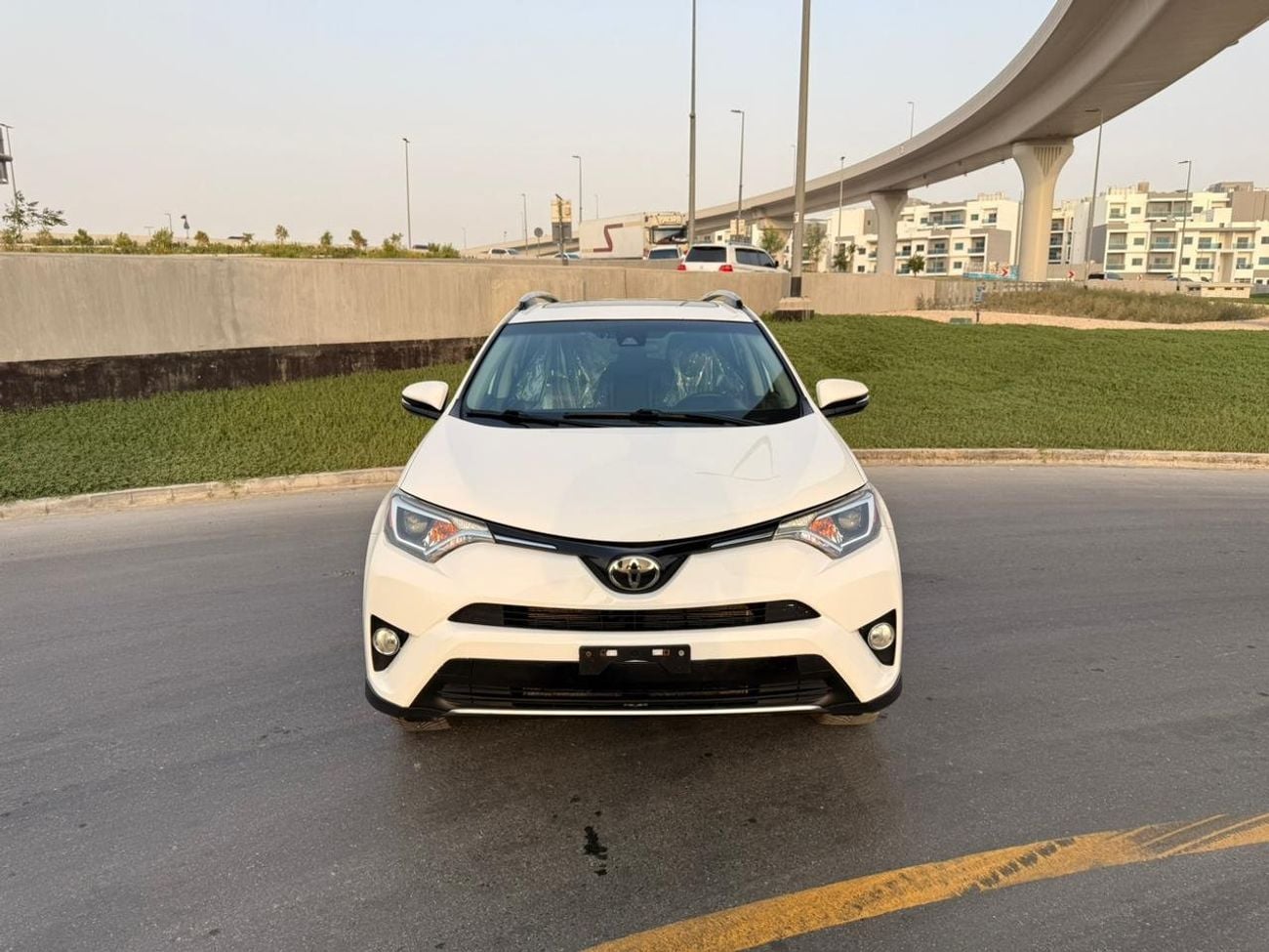 تويوتا راف ٤ VXR XLE