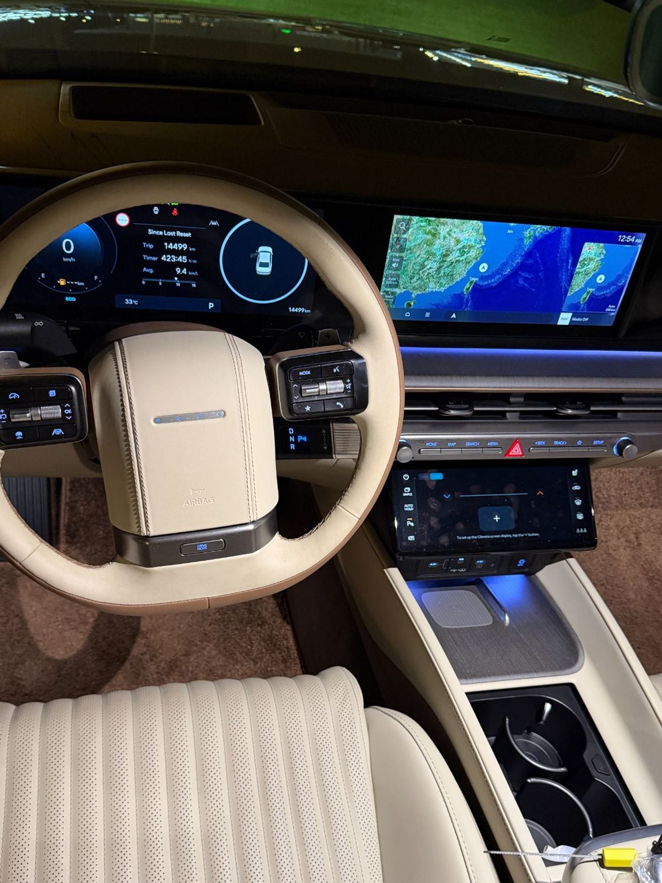 Hyundai Grandeur Hyundai Grandeur Hyundai Grandeur Premium | Korean Specs | Luxury Sedan