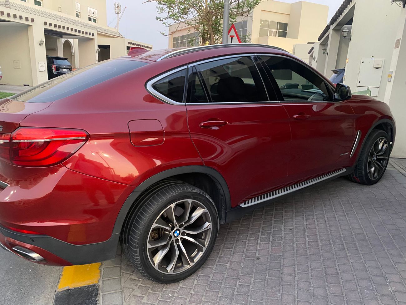 بي أم دبليو X6