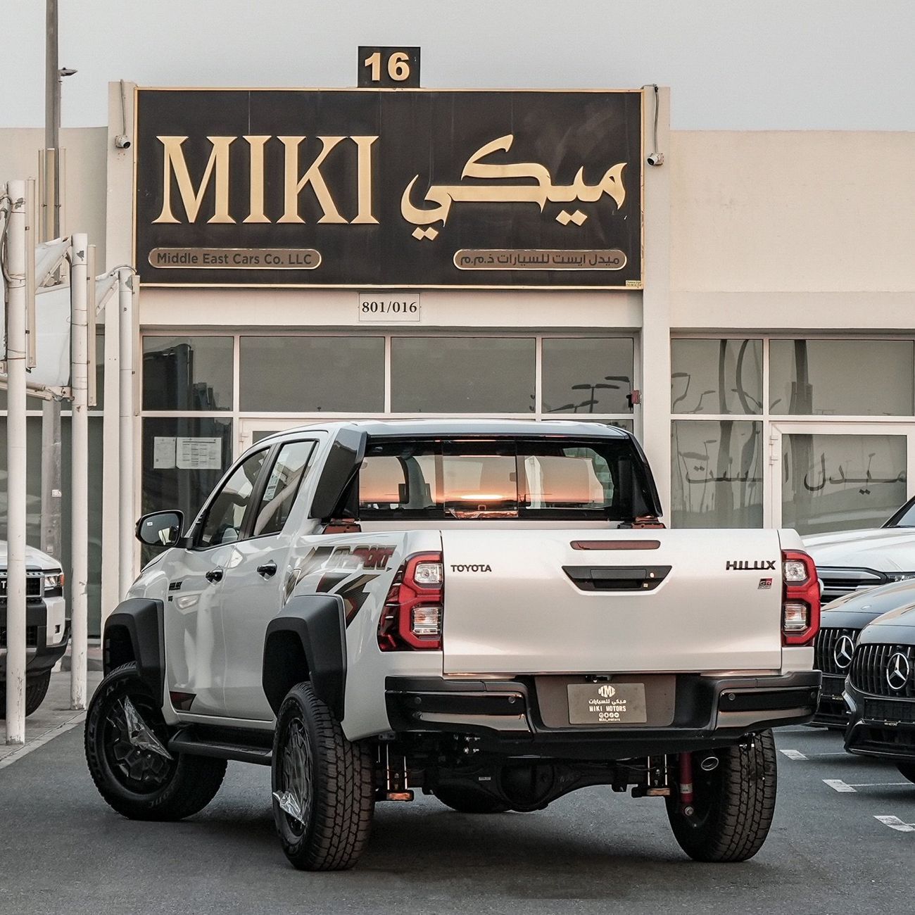 تويوتا هيلوكس GR Sport 4.0L