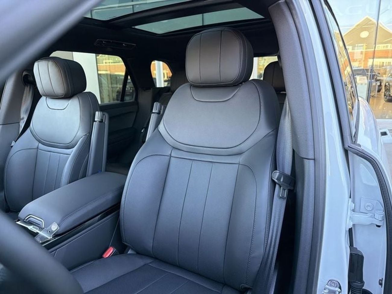 لاند روفر رينج روفر سبورت SE P530 4.4L