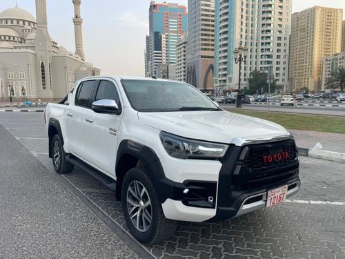 Toyota Hilux 2017 Model RHD Diesel Engine Full Option Very Clean And Perfect Condition
