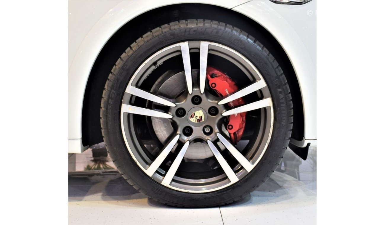 Porsche Cayenne ( ORIGINAL PAINT ( صبغ وكاله )AMAZING Porsche Cayenne GTS 2013 Model!! in White Color! GCC Specs