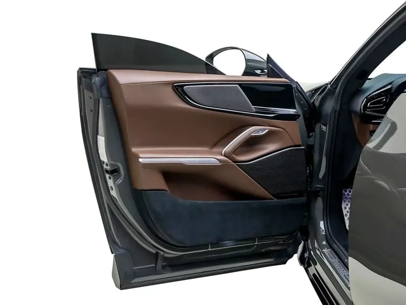 Ferrari Purosangue Standard