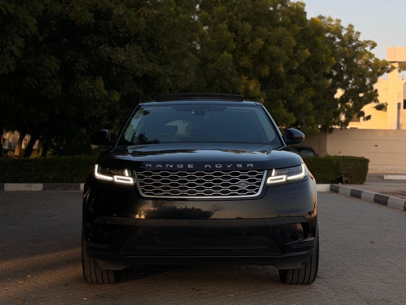 لاند روفر رينج روفر فيلار P250 SE 2.0L