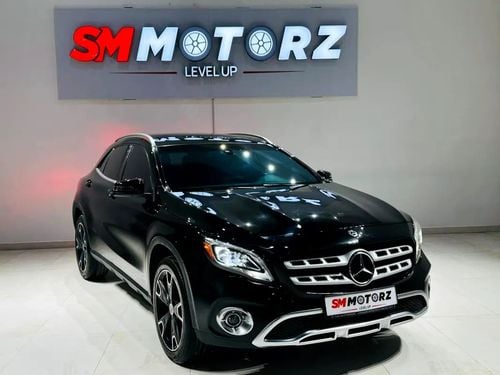 مرسيدس بنز GLA 250 Std 2.0L (208 HP)