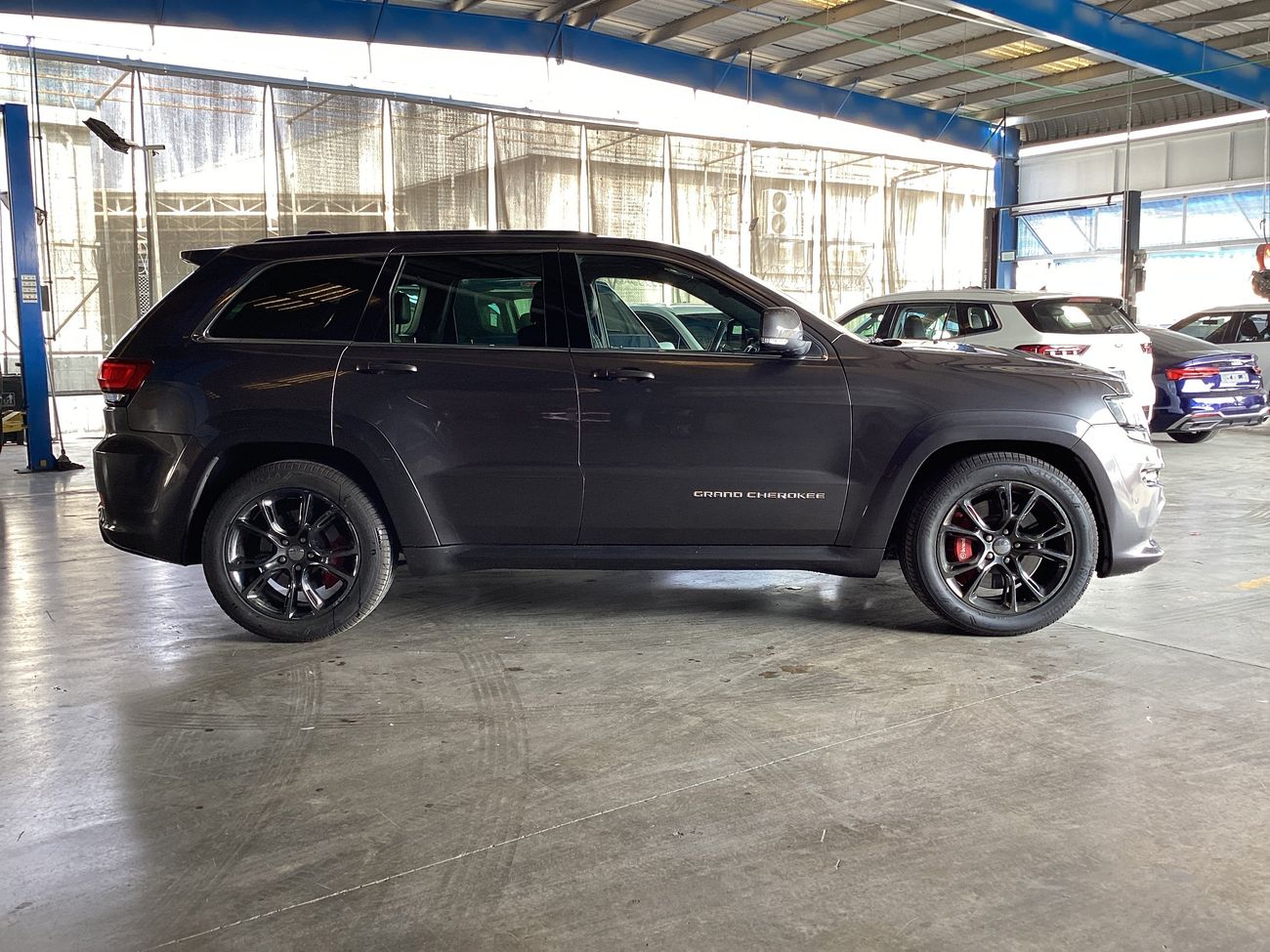 جيب جراند شيروكي SRT | National Day Celebration | شامل الضمان | 0 ﺪﻔﻋﺓ ﺃﻮﻟﻯ