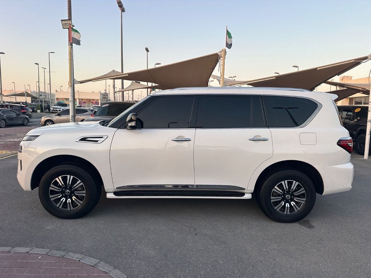 نيسان باترول SE TITANIUM