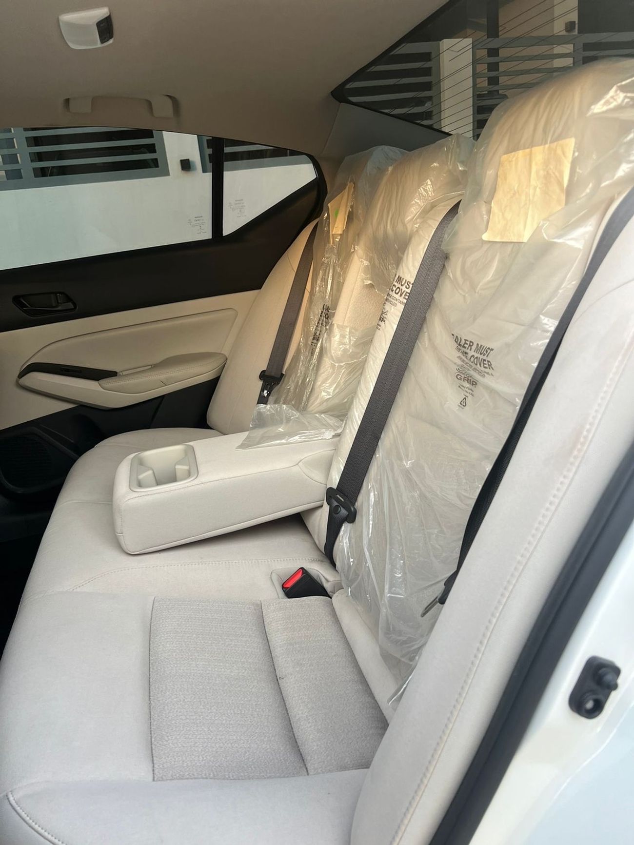 نيسان ألتيما