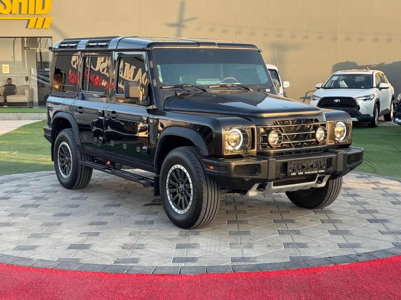 إينيوس غرينادير FIELDMASTER EDITION