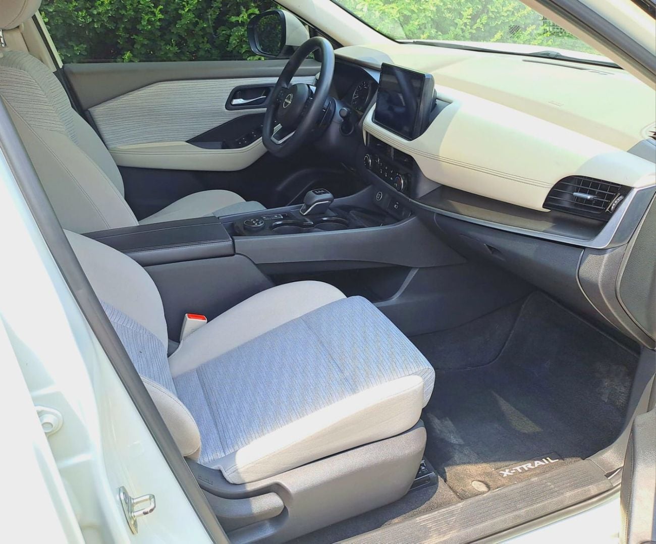 Nissan X Trail S 1090-Monthly  l GCC l 4/4, Cruise, Camera, GPS l Accident Free.