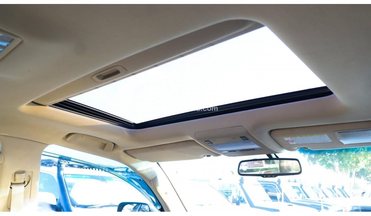 Toyota Land Cruiser SAHARA v8