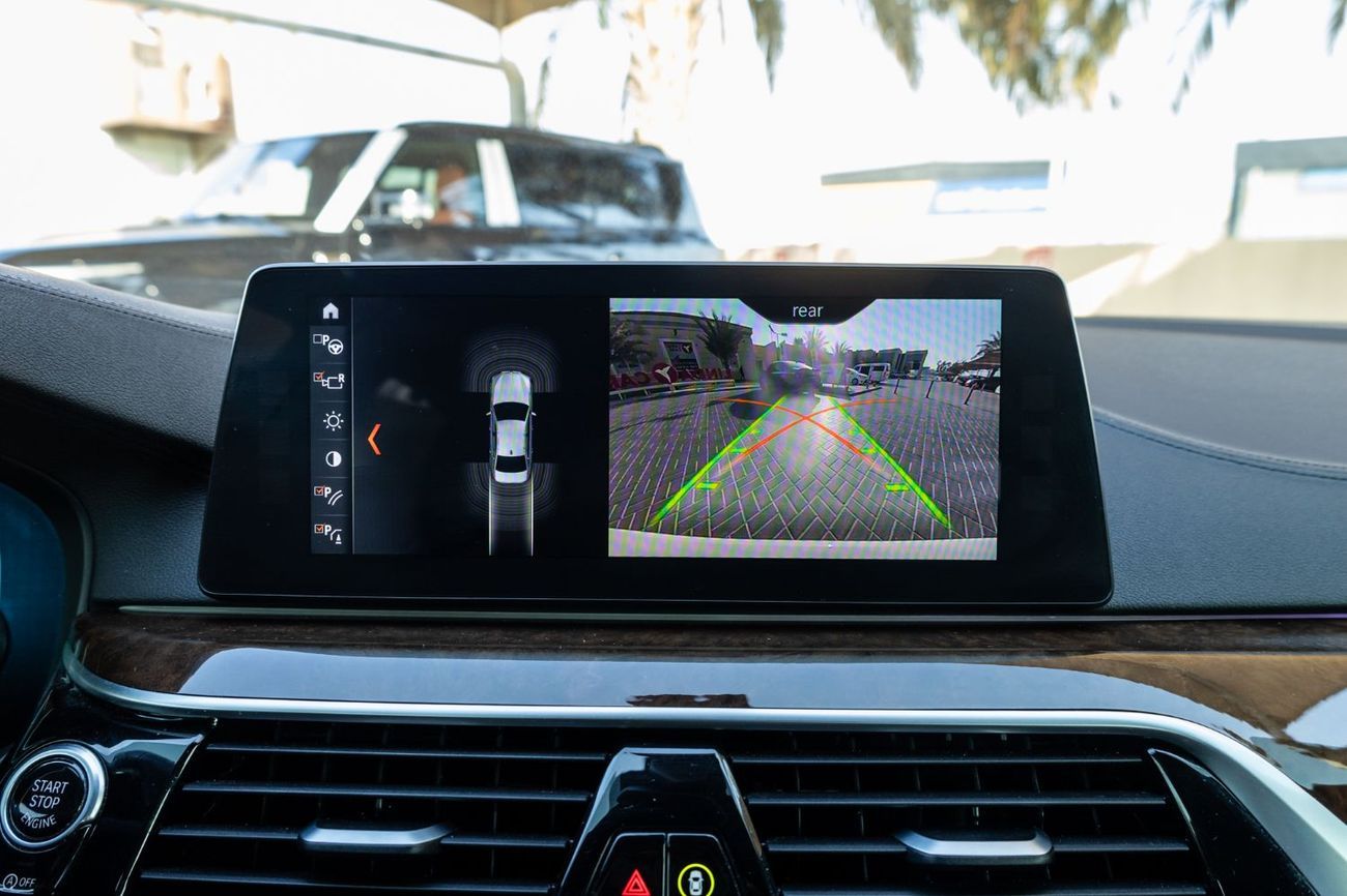 بي أم دبليو 530i M Sport 2.0L