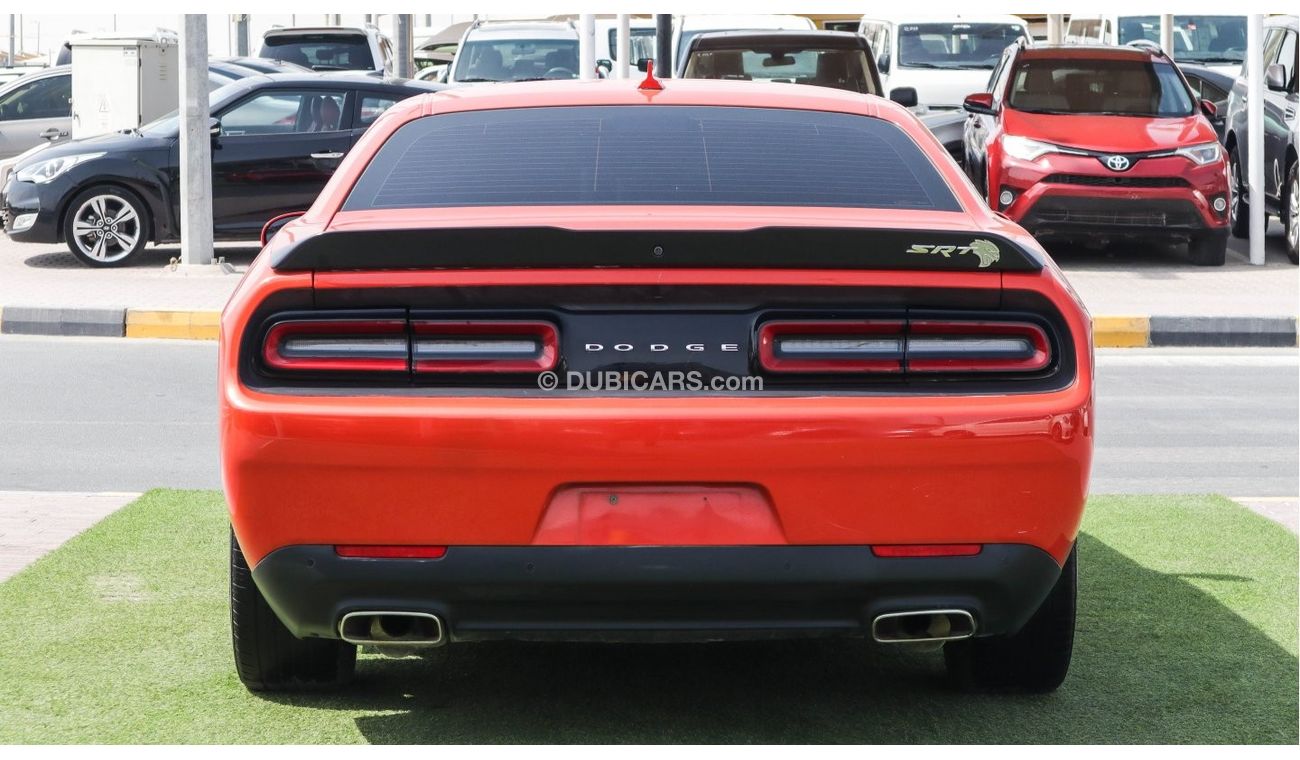 Used Dodge Challenger Body kit SRT 2016 for sale in Dubai 460717