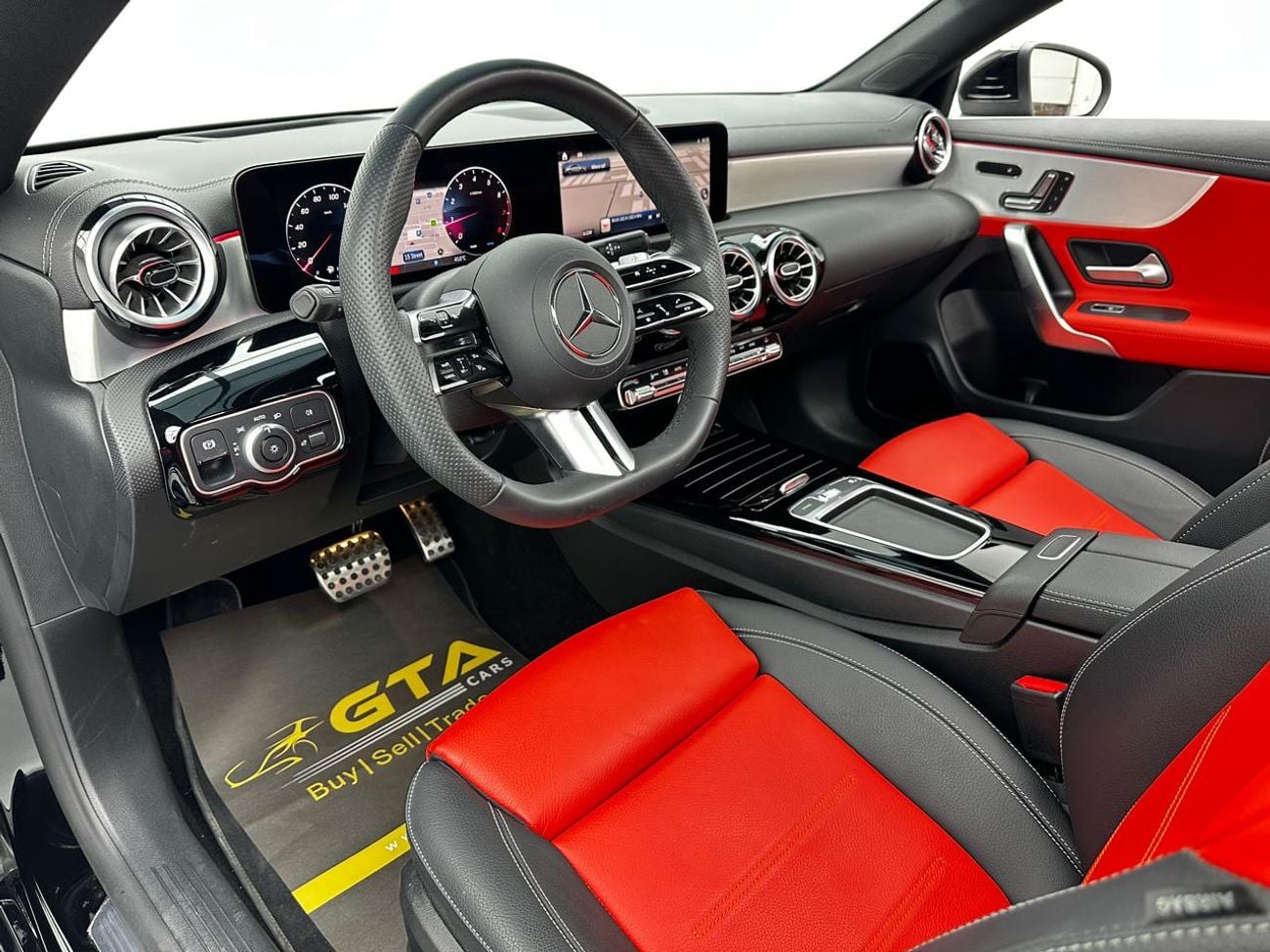 Mercedes Benz CLA250 2025 Mercedes-Benz CLA 250 4Matic, 5 Year Mercedes Warranty + Service Contract, GCC