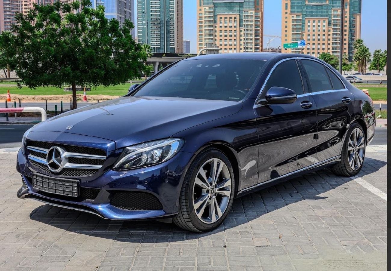 مرسيدس بنز C 200 AMG