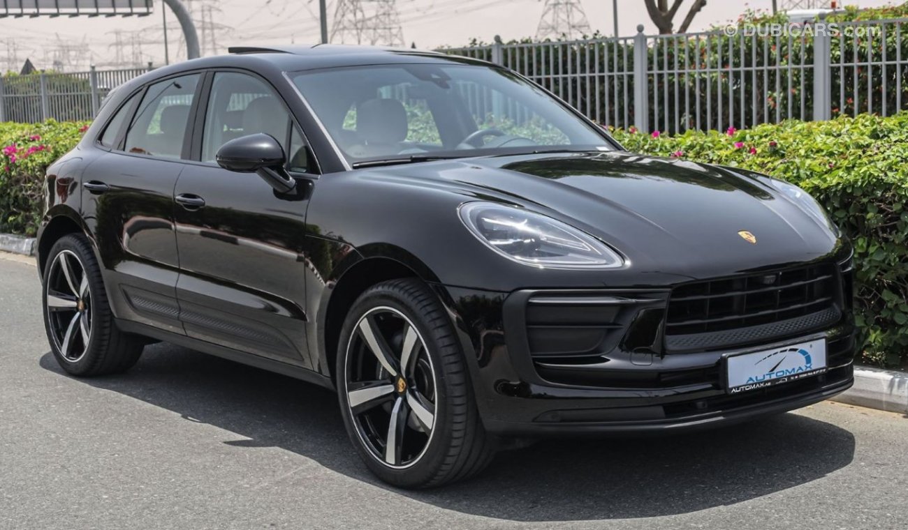 Porsche Macan AWD , 2023 GCC , (ONLY FOR EXPORT)