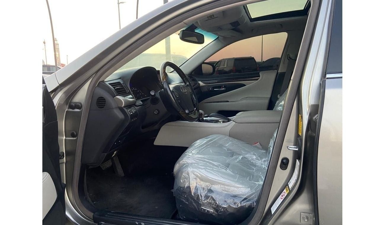 لكزس LS 460 Premier LWB 4.6L (382 HP)