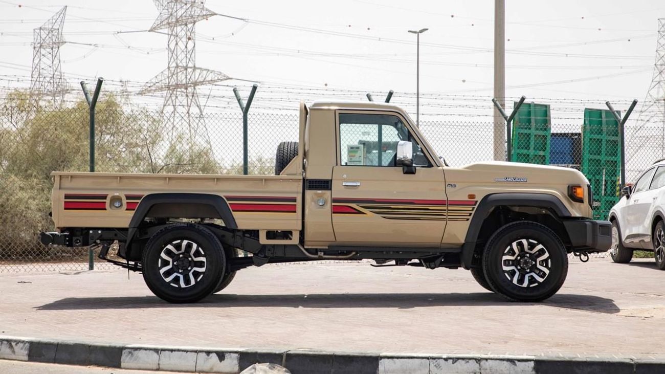 Toyota Land Cruiser Pick Up