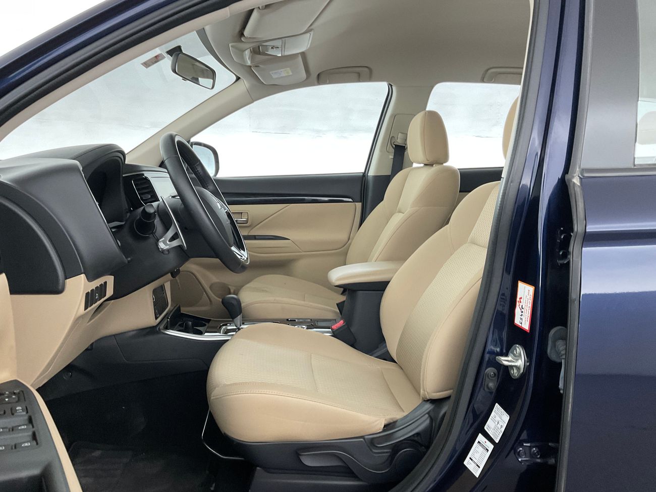 Mitsubishi Outlander GLX Midline | Guaranteed Warranty | 0 Down Payment