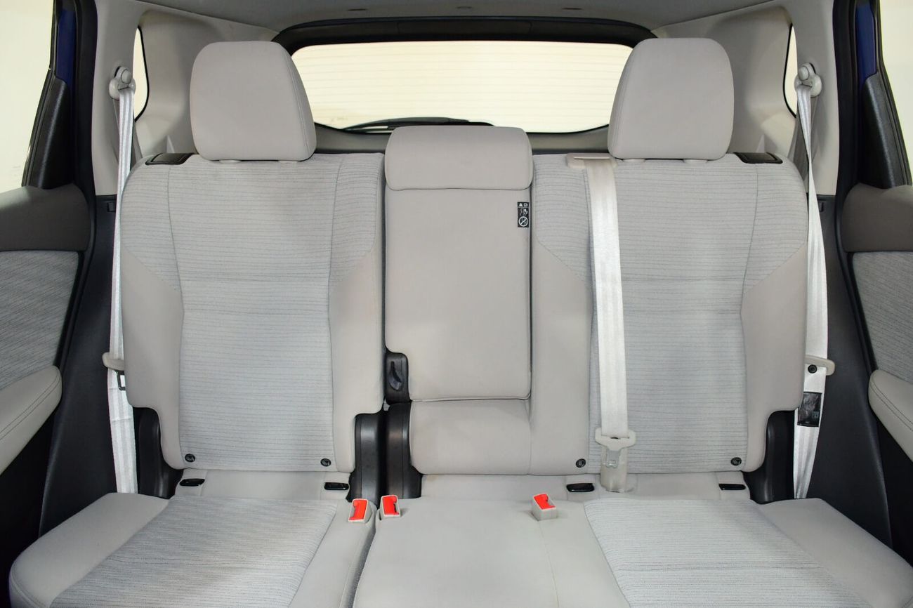 Nissan X Trail S 2.0