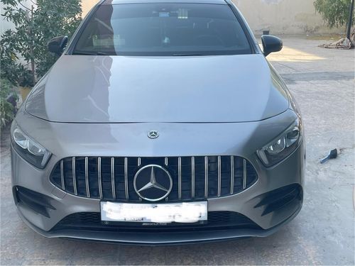 Mercedes-Benz 220 A220 2.0 litre