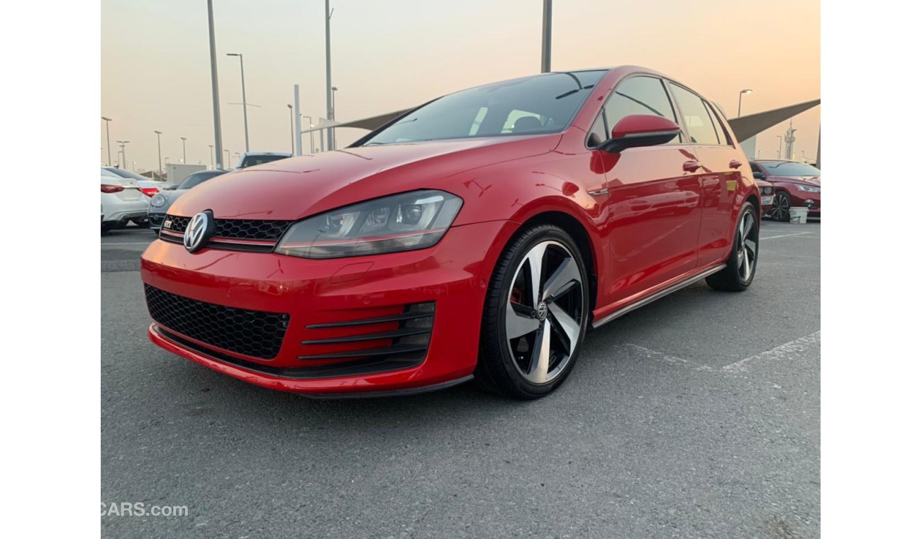 فولكس واجن جولف Volkswagen Golf GTi_Gcc_2015_Excellent_Condihion _Full option