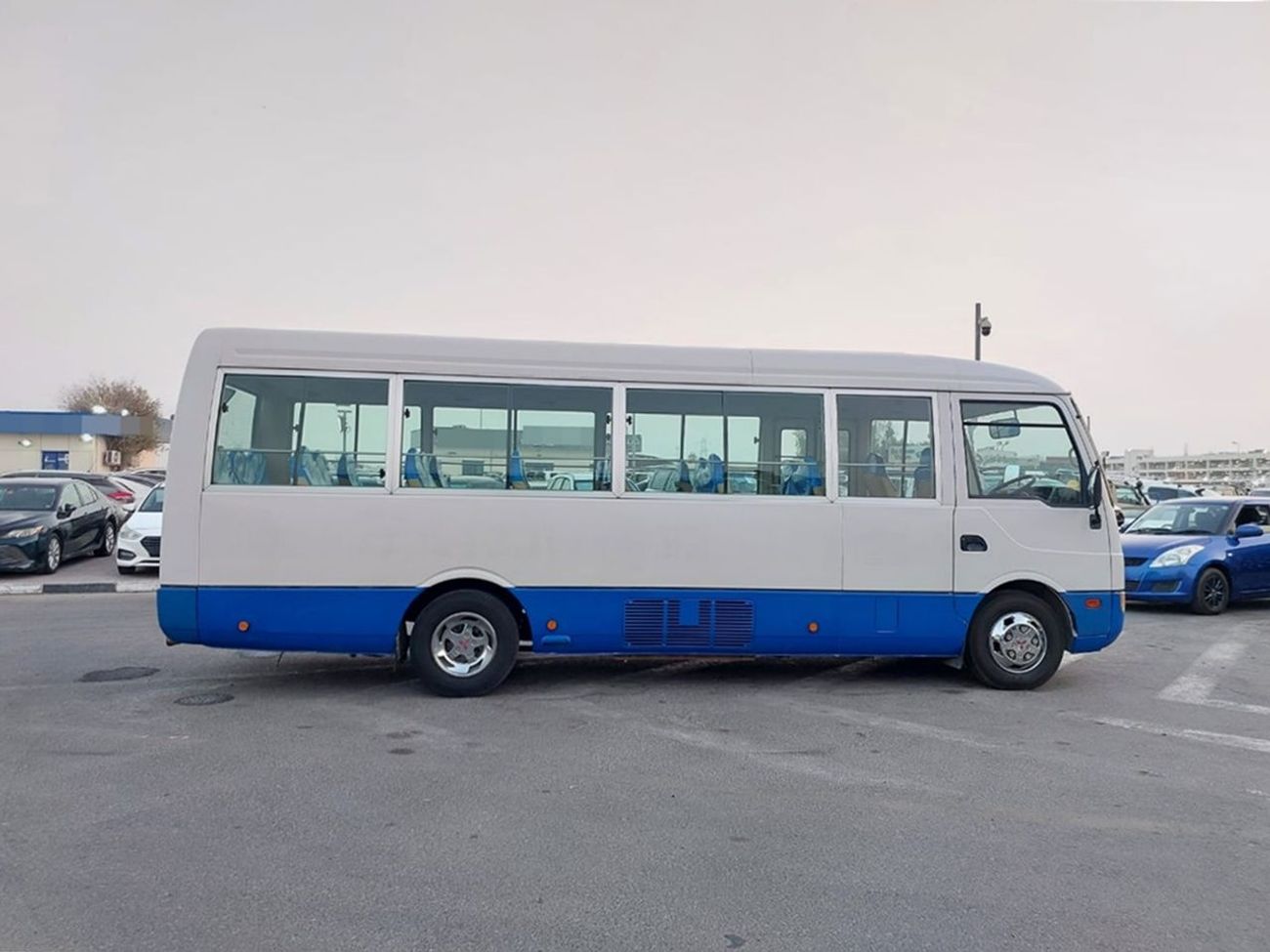 ميتسوبيشي روزا MITSUBISHI ROSA BUS RHD 2006 MODEL 4.8 L DIESEL AUTOMATIC(PM00086)