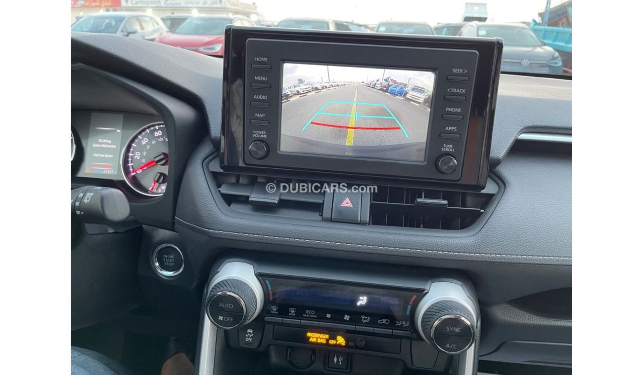 Toyota RAV4 2019 TOYOTA RAV4 XLE 4x4