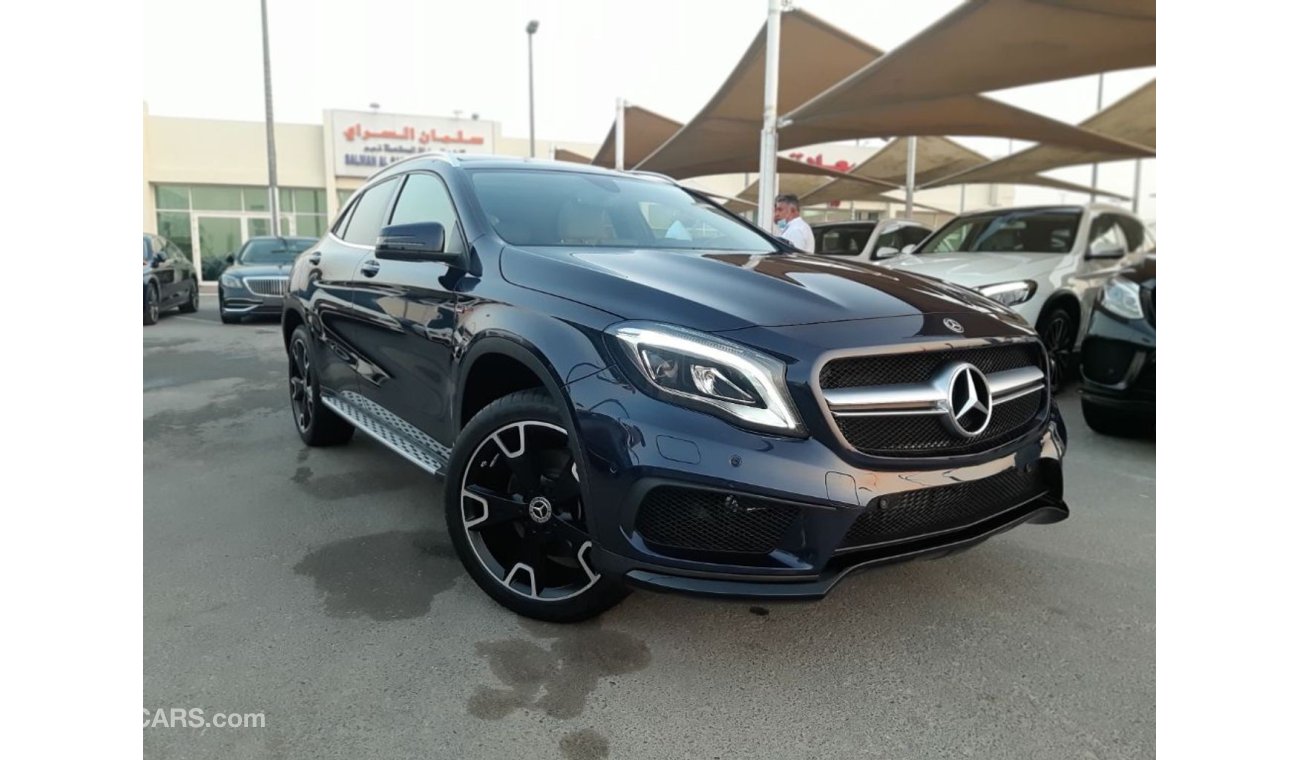 Mercedes-Benz GLA 250 مرسيدس بنز GLA 250 وارد امريكي فل اوبشين فتحة جلد يوجد كاميرا خلفية نظيفة جدا وبحالة ممتازة