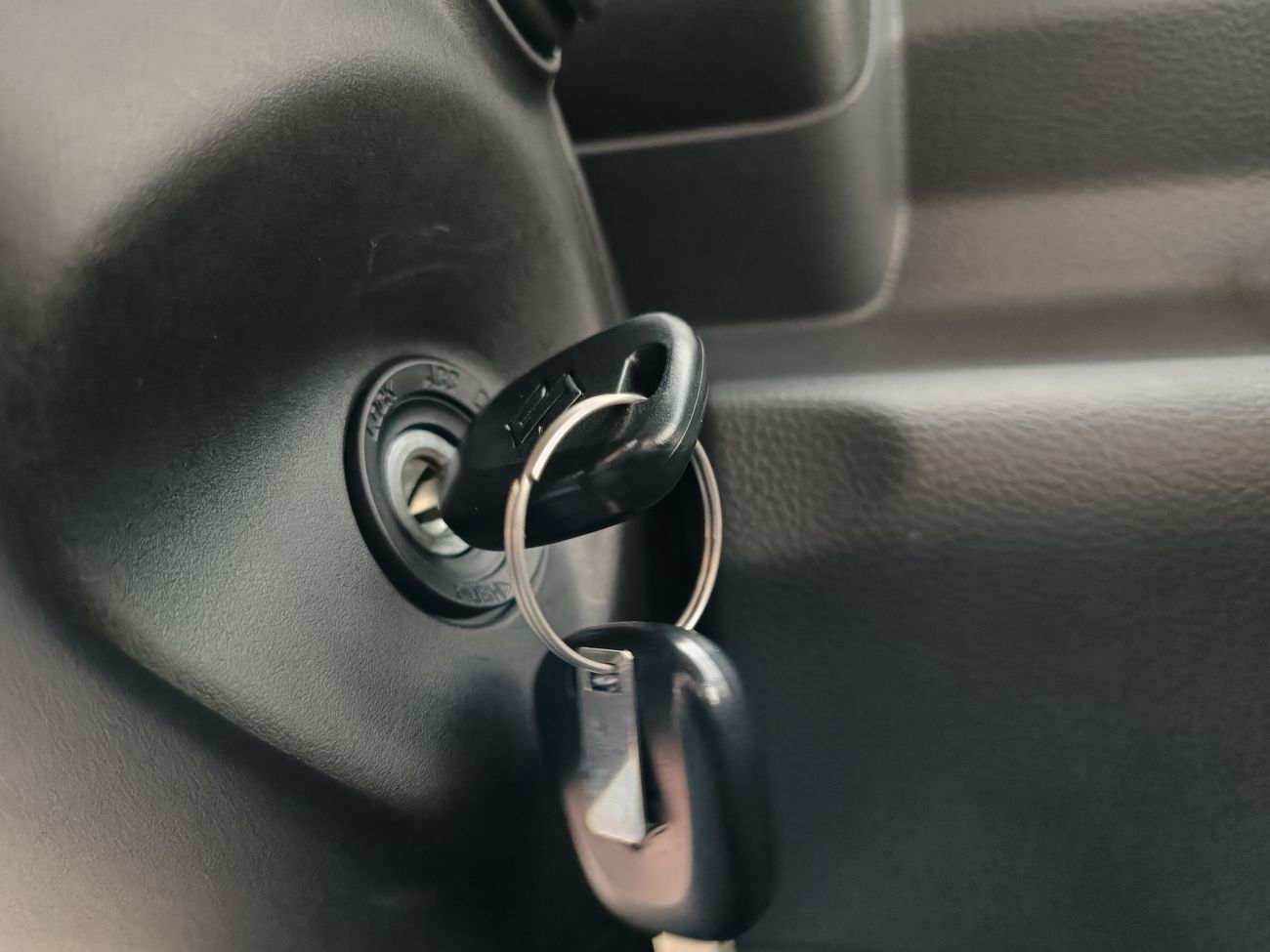 Suzuki Carry PICKUP, 1.5L 4CY PETROL, MANUAL GEAR BOX