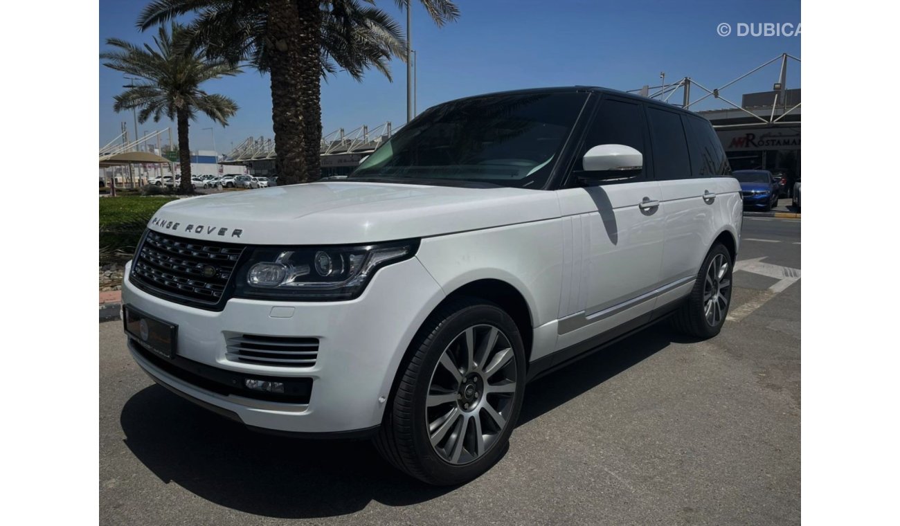 Land Rover Range Rover SE RAMADAN OFFER RANGE ROVER SE 2015 WITH 2 YEARS WARRANTY AND FREE REGISTRATION AND INSURANCE