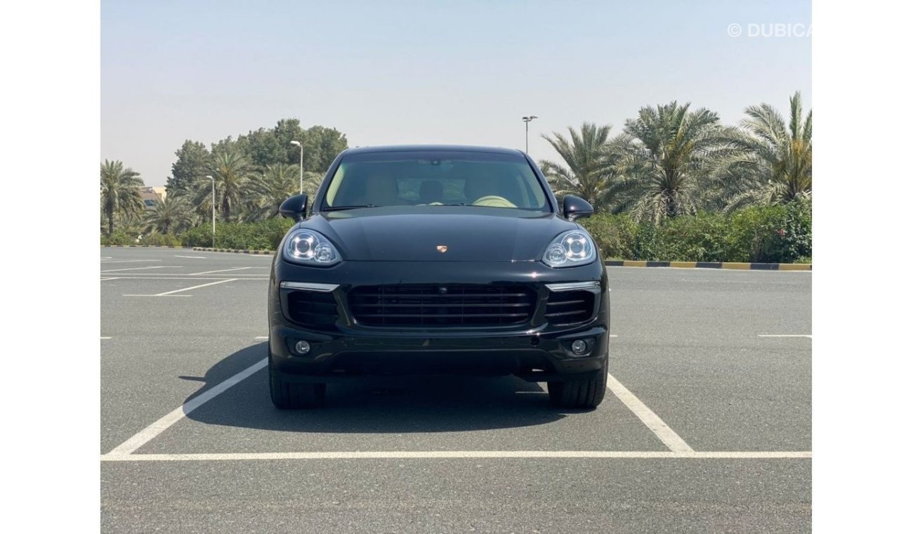 Porsche Cayenne Std PORSCHE CAYEENE ,2017 , GCC