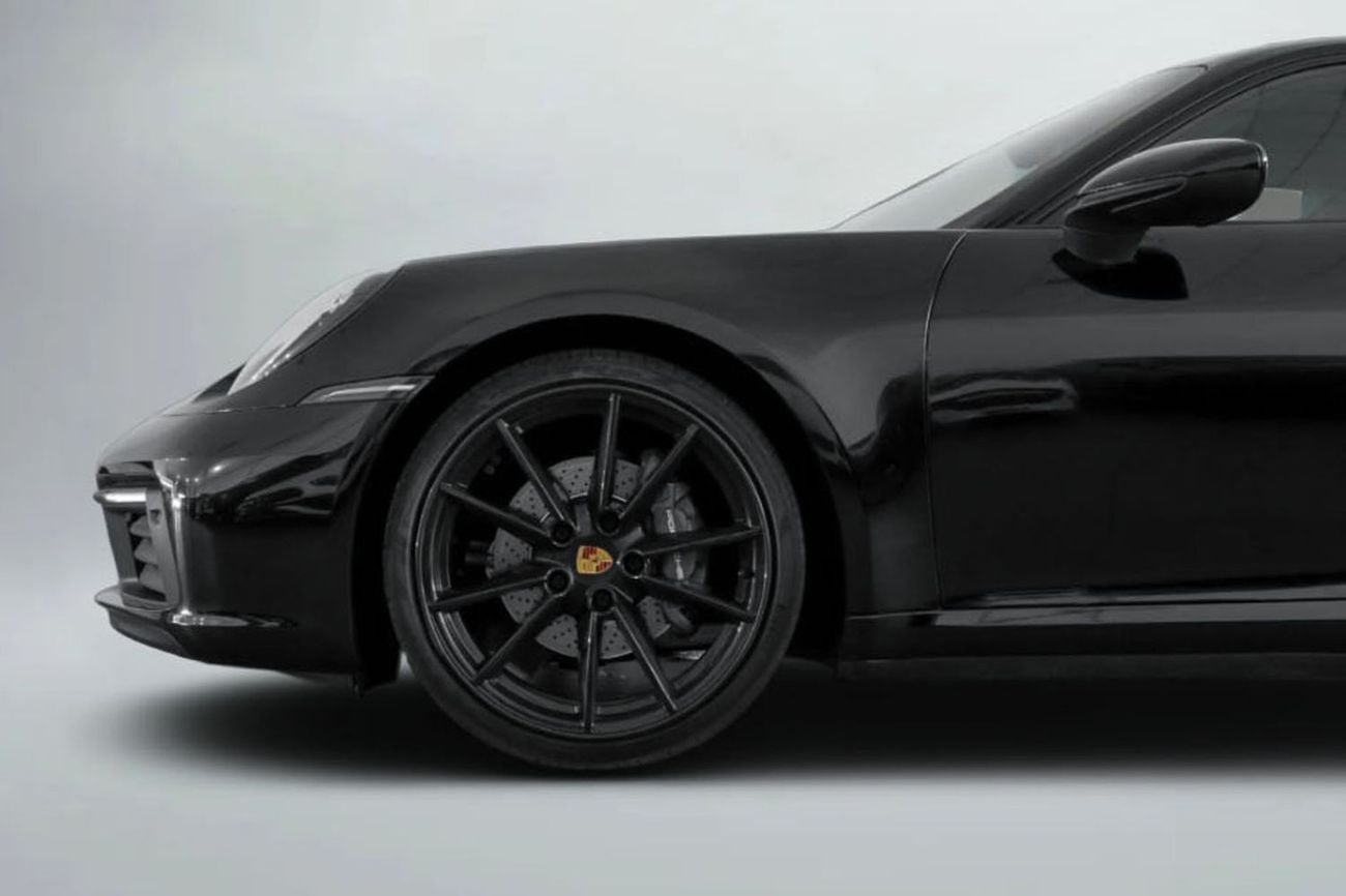 Porsche 911 CARRERA