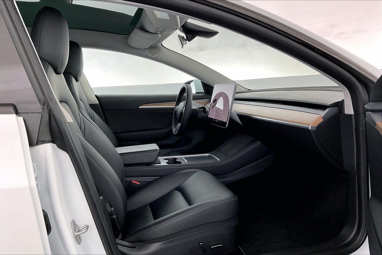 Toyota Corolla Cross XL| 1 year free warranty | Exclusive Eid offer