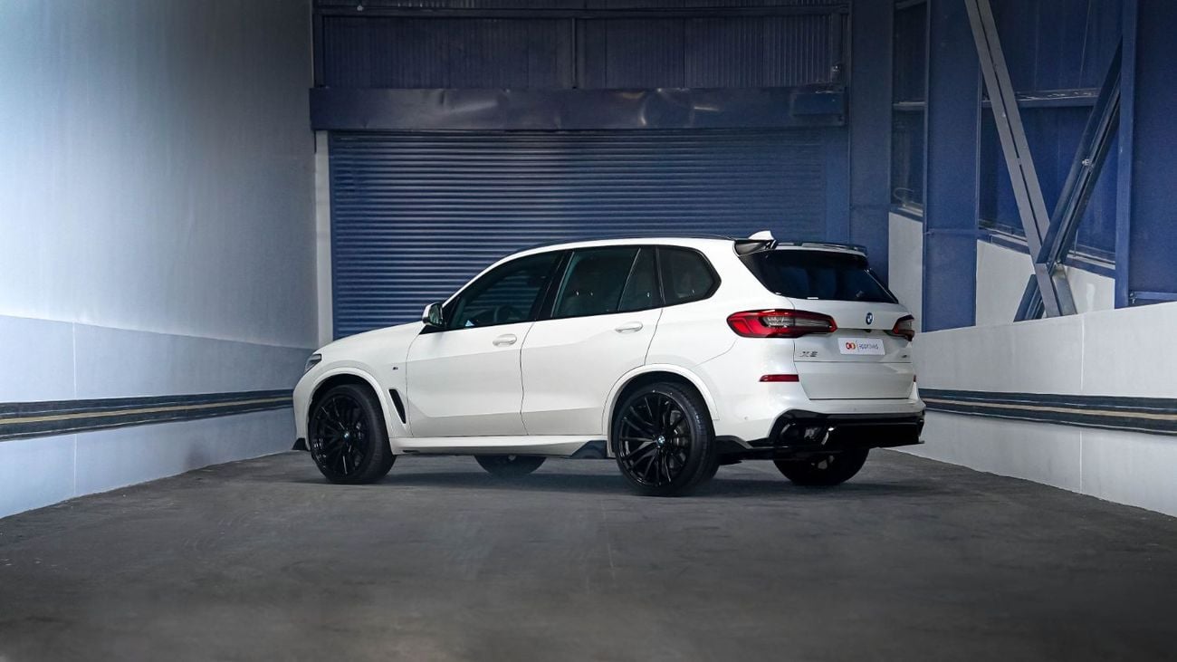 BMW X5 40i M Sport 3.0L UAE's Very Best Example | 2 Years Free Servicing | AED 2,947 Per Month