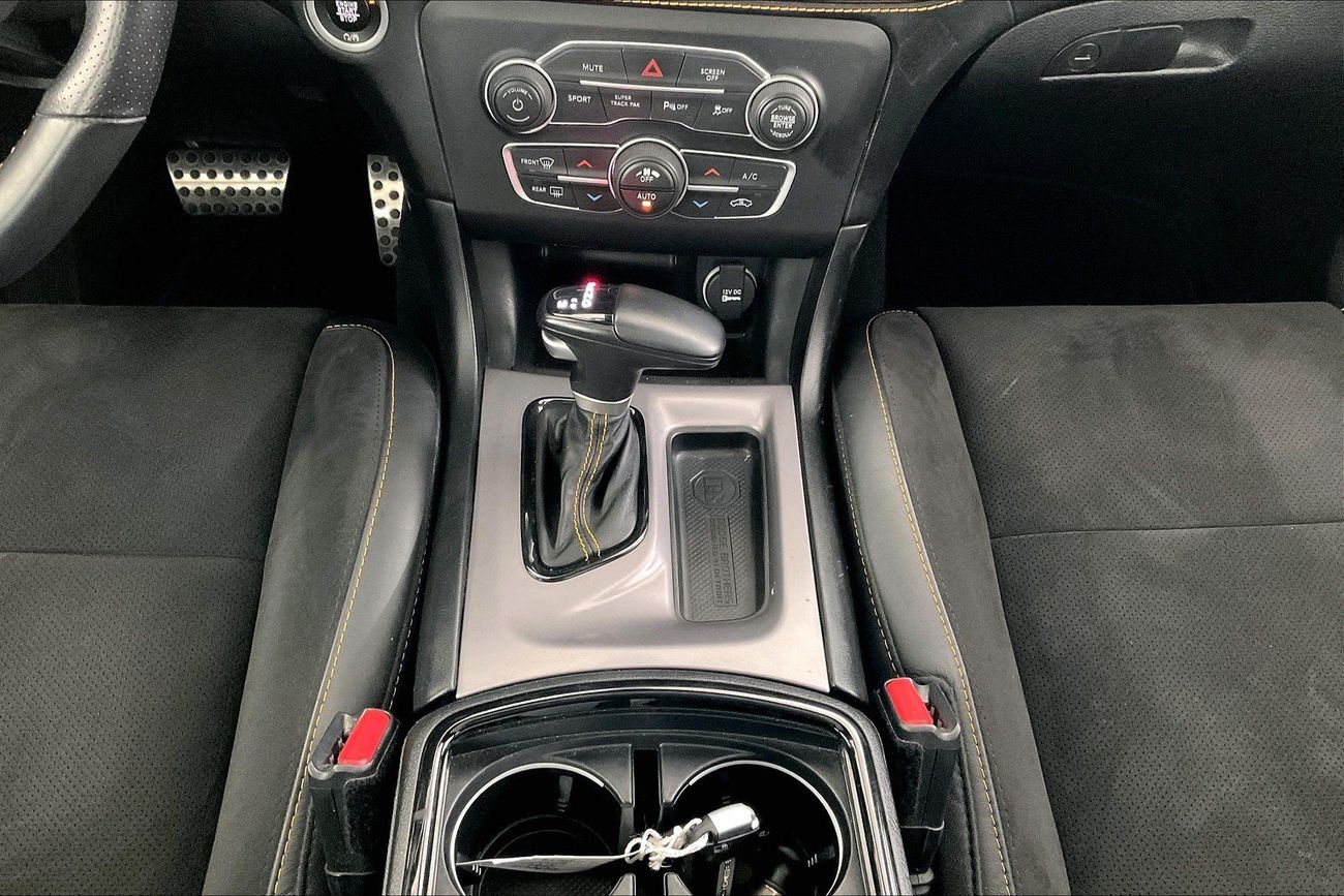 دودج تشارجر GT | شامل الضمان | 0 ﺪﻔﻋﺓ ﺃﻮﻟﻯ